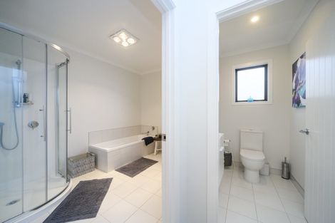 Photo of property in 20 Varsity Heights, Fitzherbert, Palmerston North, 4410