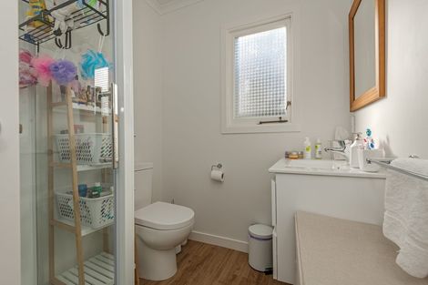 Photo of property in 98 Wood Street, Takaro, Palmerston North, 4410