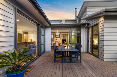 Photo of property in 182 Mangatawhiri Road, Omaha, Warkworth, 0986