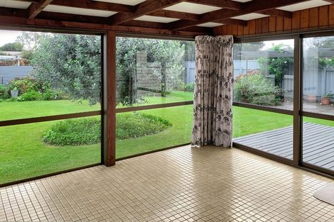 Photo of property in 19 Erin Street, Hokowhitu, Palmerston North, 4410