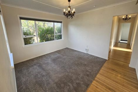 Photo of property in 1137 Devon Road, Bell Block, New Plymouth, 4373