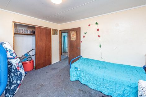 Photo of property in 35 Carson Street, Castlecliff, Whanganui, 4501