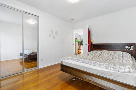 Photo of property in 9 Wilsher Crescent, Henderson, Auckland, 0612