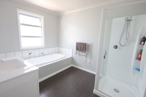 Photo of property in 33 Hacche Road, Outer Kaiti, Gisborne, 4010