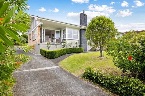 Photo of property in 4 Laurelwood Avenue, Pukekohe, 2120