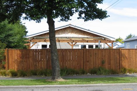 Photo of property in 26 Allard Street, Edgeware, Christchurch, 8013