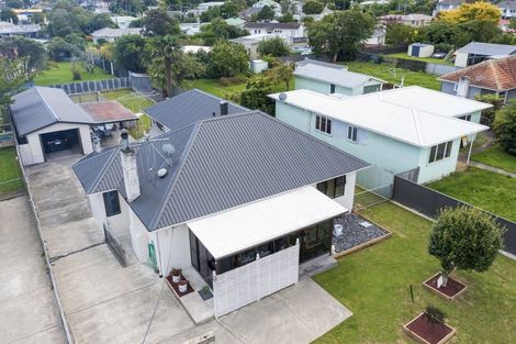 Photo of property in 11 Gardener Street, Levin, 5510
