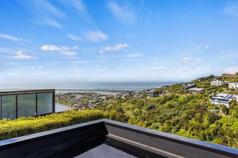 Photo of property in 5 Craigieburn Lane, Mount Pleasant, Christchurch, 8081