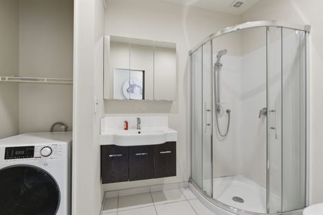 Photo of property in Terrace Garden Apartments, 14b/120 The Terrace, Wellington Central, Wellington, 6011