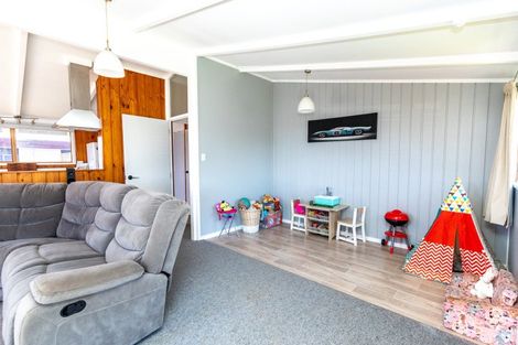 Photo of property in 3 Mahana Road, Ngatea, 3503