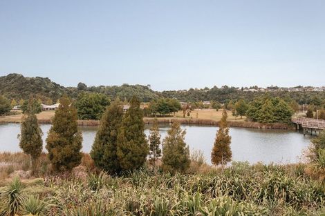 Photo of property in 39 Scoria Close, Pyes Pa, Tauranga, 3112