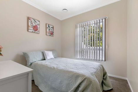 Photo of property in 3 Laingrange Place, Laingholm, Auckland, 0604