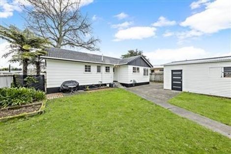 Photo of property in 8 Cargill Street, Papakura, 2110
