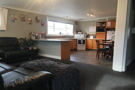 Photo of property in 32 Innes Street, Waimate, 7924