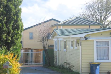 Photo of property in 238a Te Atatu Road, Te Atatu South, Auckland, 0610