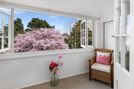 Photo of property in 112 Stanley Avenue, Te Aroha, 3320