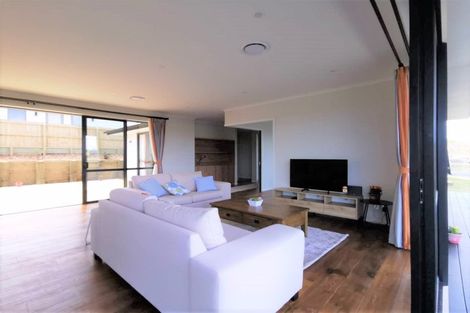 Photo of property in 150 Ninth View Avenue, Beachlands, Auckland, 2018