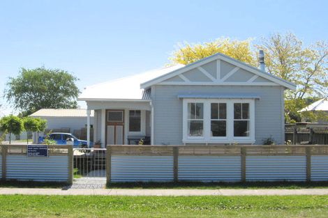 Photo of property in 60 Sheehan Street, Whataupoko, Gisborne, 4010
