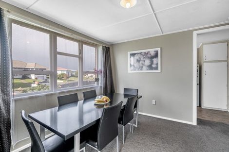 Photo of property in 52 Conway Crescent, Glengarry, Invercargill, 9810