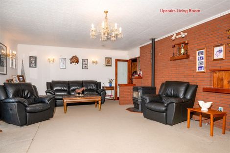 Photo of property in 58 Burns Lane, Kumeu, 0892