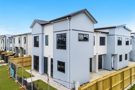 Photo of property in 11 Healy Road, Manurewa, Auckland, 2102