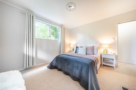 Photo of property in 55 Wyndham Road, Pinehaven, Upper Hutt, 5019