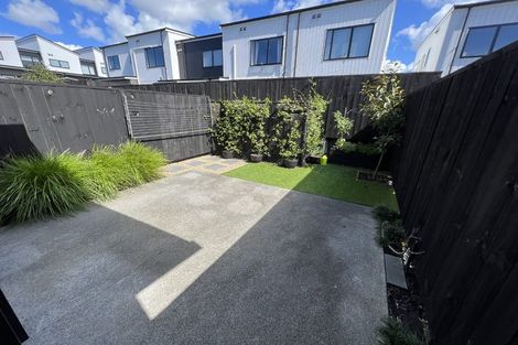 Photo of property in 37 Walter Merton Road, Hobsonville, Auckland, 0616