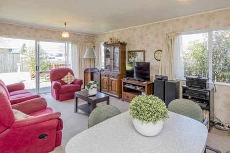 Photo of property in 16a Mako Mako Road, Levin, 5510