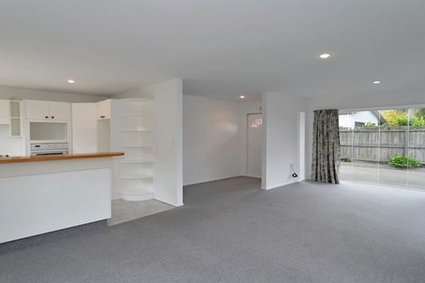 Photo of property in 13a Wittys Road, Avonhead, Christchurch, 8042