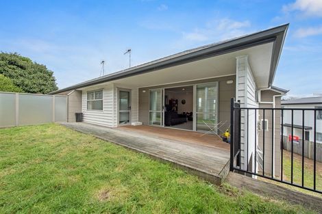 Photo of property in 3/50 Banbury Crescent, Fairfield, Hamilton, 3214