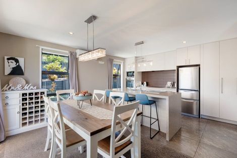 Photo of property in 135 Ballintoy Park Drive, Welcome Bay, Tauranga, 3175