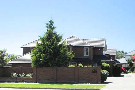 Photo of property in 126 Memorial Avenue, Burnside, Christchurch, 8053
