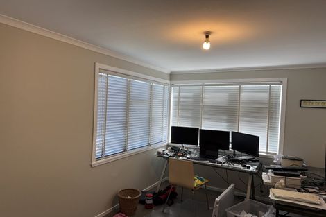 Photo of property in 32 Aliford Avenue, One Tree Hill, Auckland, 1061