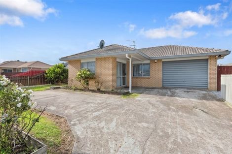 Photo of property in 39 Robert Skelton Place, Clendon Park, Auckland, 2103
