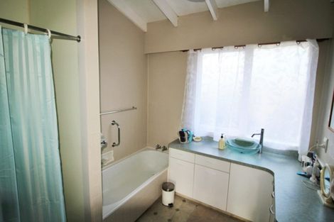 Photo of property in 72 Weston Road, Waiareka Junction, Oamaru, 9401