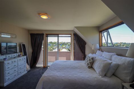 Photo of property in 35 Ashbury Avenue, Waimataitai, Timaru, 7910