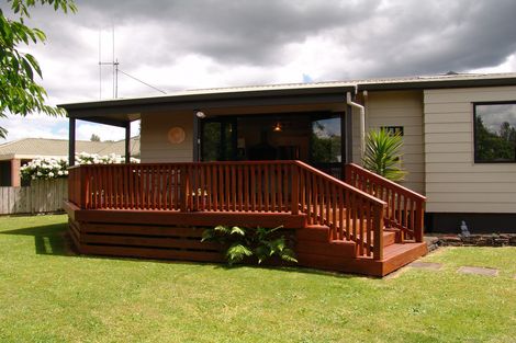 Photo of property in 146 Ross Street, Pirongia, 3802