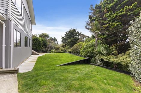 Photo of property in 19 Reydon Place, Cockle Bay, Auckland, 2014