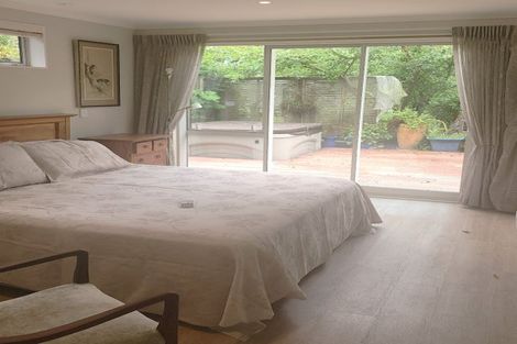 Photo of property in 1/38 Ngarahana Avenue, Paremoremo, Auckland, 0632