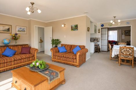 Photo of property in 17b Pemberton Crescent, Greerton, Tauranga, 3112