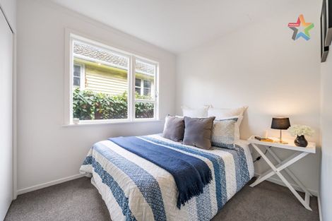 Photo of property in 177 Stokes Valley Road, Stokes Valley, Lower Hutt, 5019