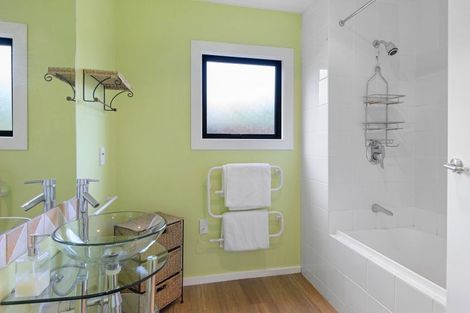 Photo of property in 16 Devon Crescent, Darfield, 7510