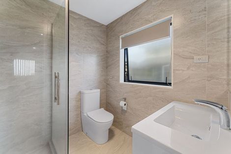 Photo of property in 126 Keri Vista Rise, Papakura, 2110