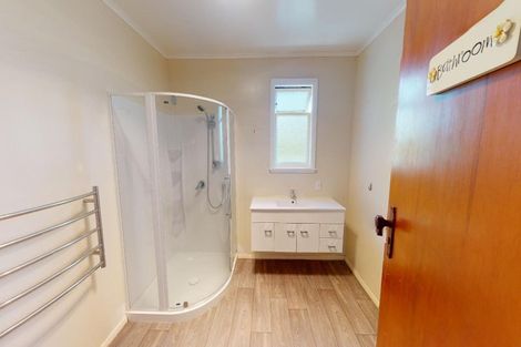 Photo of property in 11 Franklin Avenue, Hokowhitu, Palmerston North, 4410