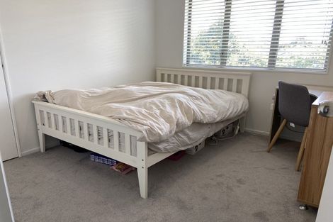 Photo of property in 74 Kingdale Road, Henderson, Auckland, 0610