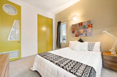 Photo of property in Qba Apartments, 2u/51 Webb Street, Mount Cook, Wellington, 6011