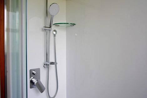 Photo of property in 5 Amelia Street, Woodville, 4920