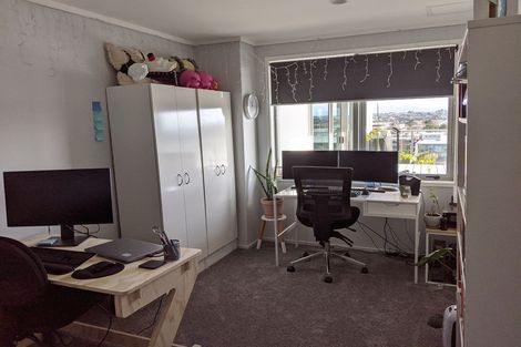 Photo of property in 12/72b Devonport Road, Tauranga, 3110