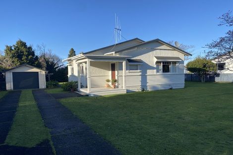 Photo of property in 4 Trafalgar Street, Dannevirke, 4930