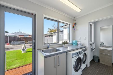 Photo of property in 17 Nicholas Drive, Linwood, Christchurch, 8062